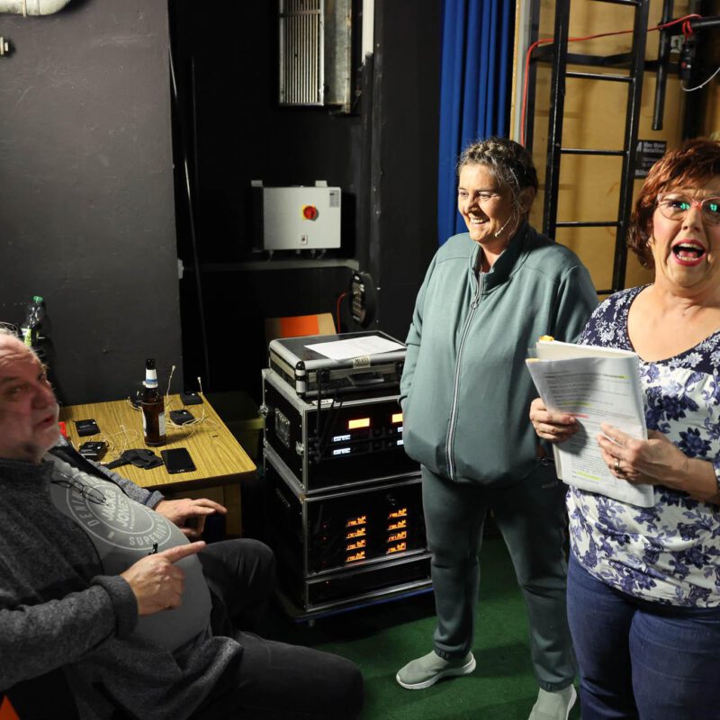 2026_03 - Jubel, Trubel, Eitelkeit (Web)-10